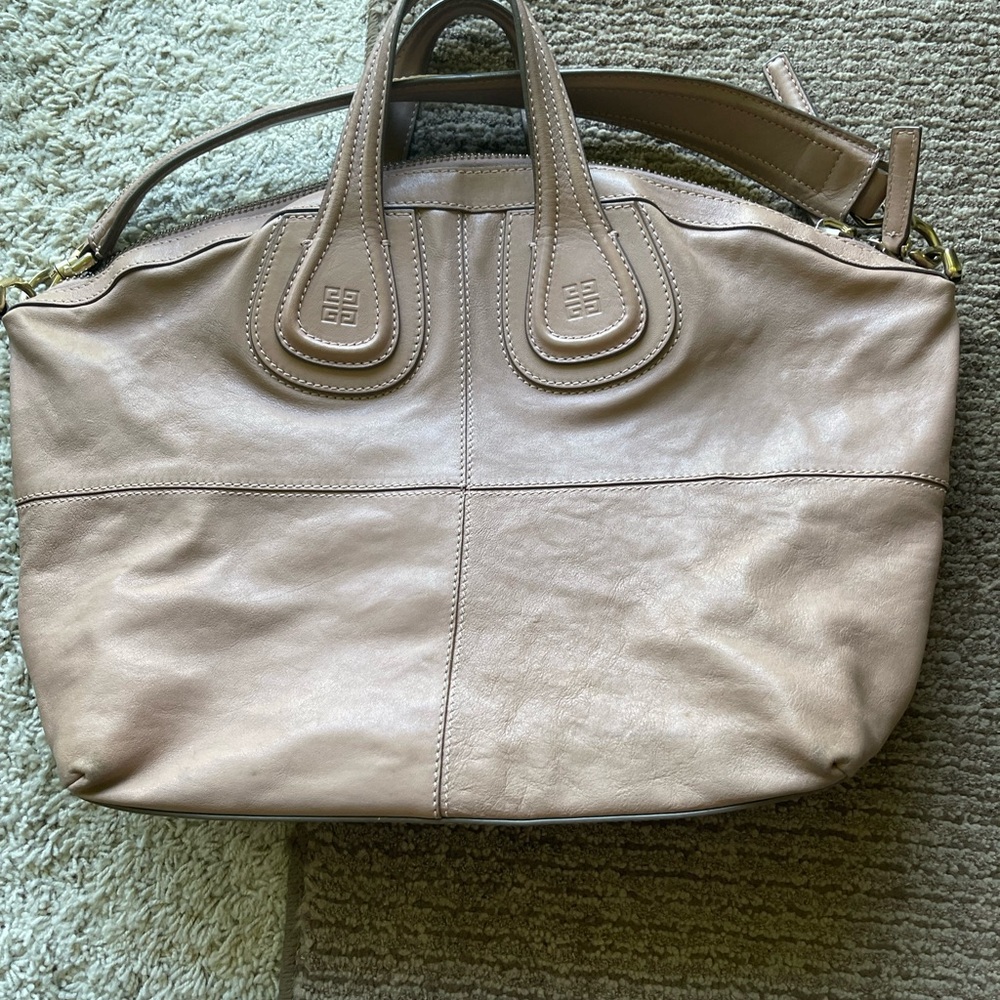 Givenchy nightingale large 13x19
